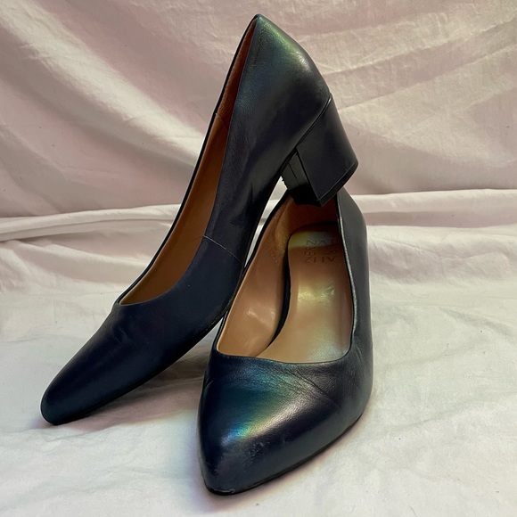 Naturalizer Shoes - Naturalizer Navy Block Heels Size 8